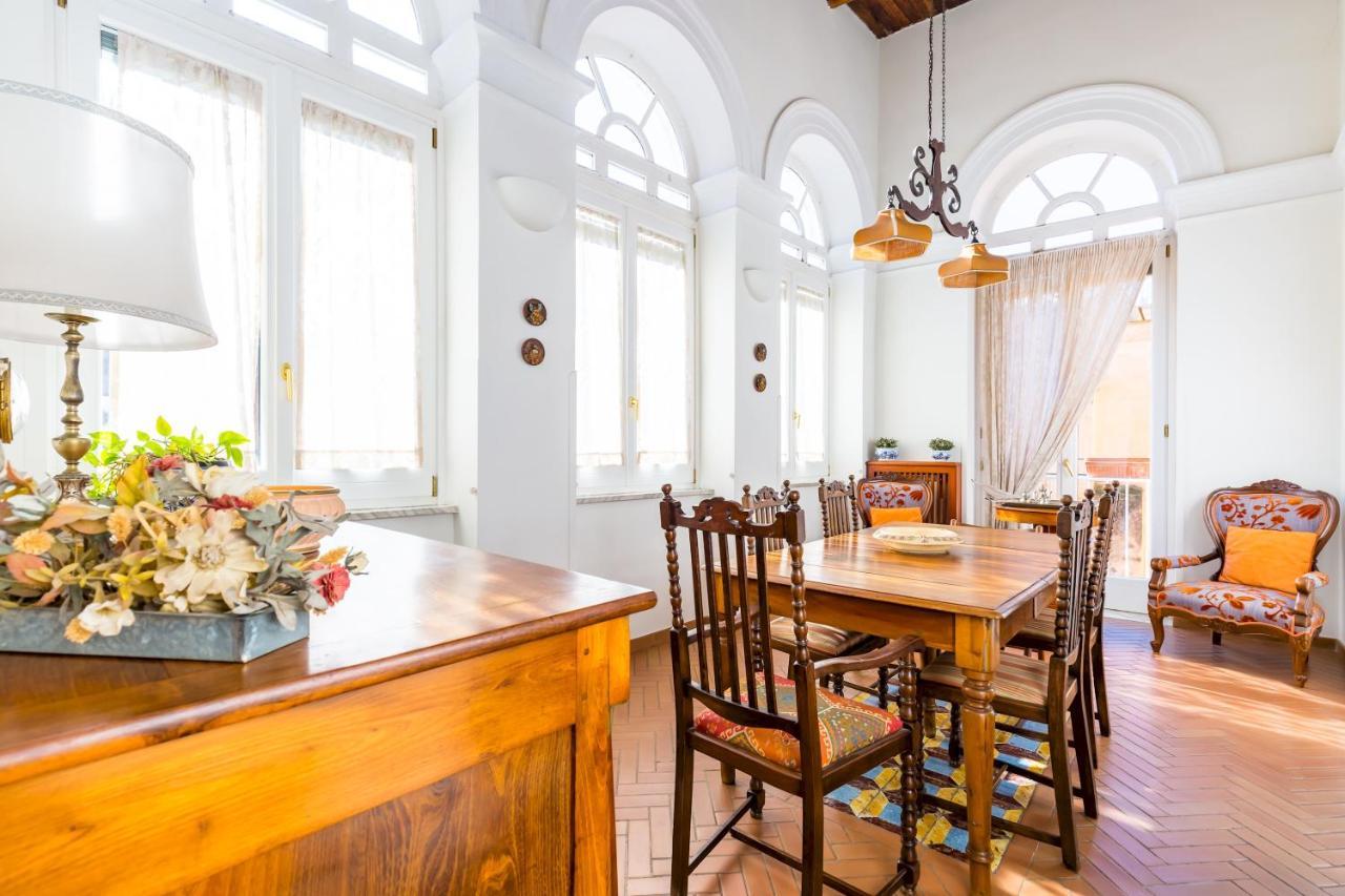 Residenza Capano Charming House By Napoliapartments Екстериор снимка