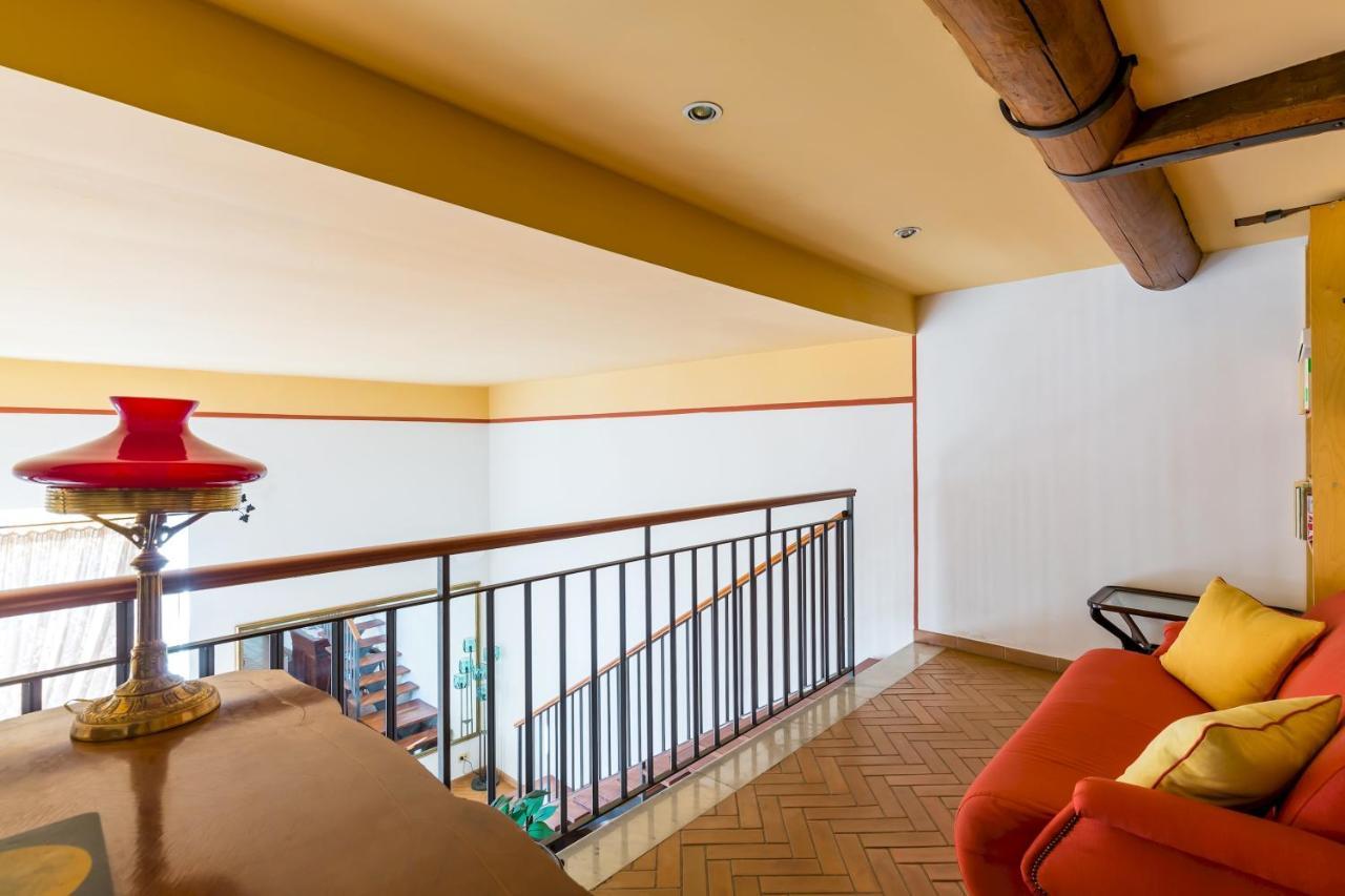 Residenza Capano Charming House By Napoliapartments Екстериор снимка