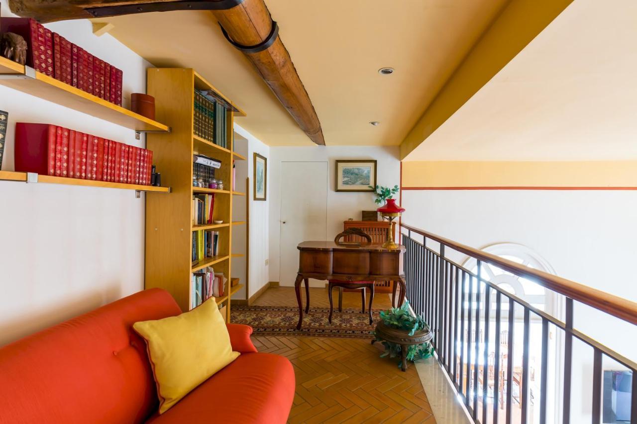 Residenza Capano Charming House By Napoliapartments Екстериор снимка